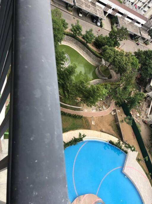 Condo Near Ayala Cebu City W Wifi Balcony Экстерьер фото