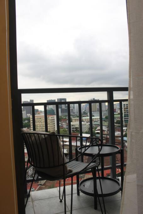 Condo Near Ayala Cebu City W Wifi Balcony Экстерьер фото