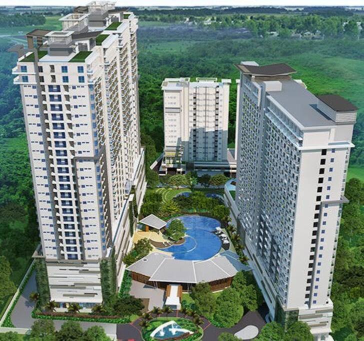 Condo Near Ayala Cebu City W Wifi Balcony Экстерьер фото